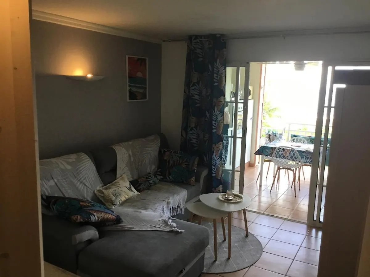 Studio Au Paradis Vue Mer Dans Village De Vacances A Saint Anne Courcelles غوادلوب